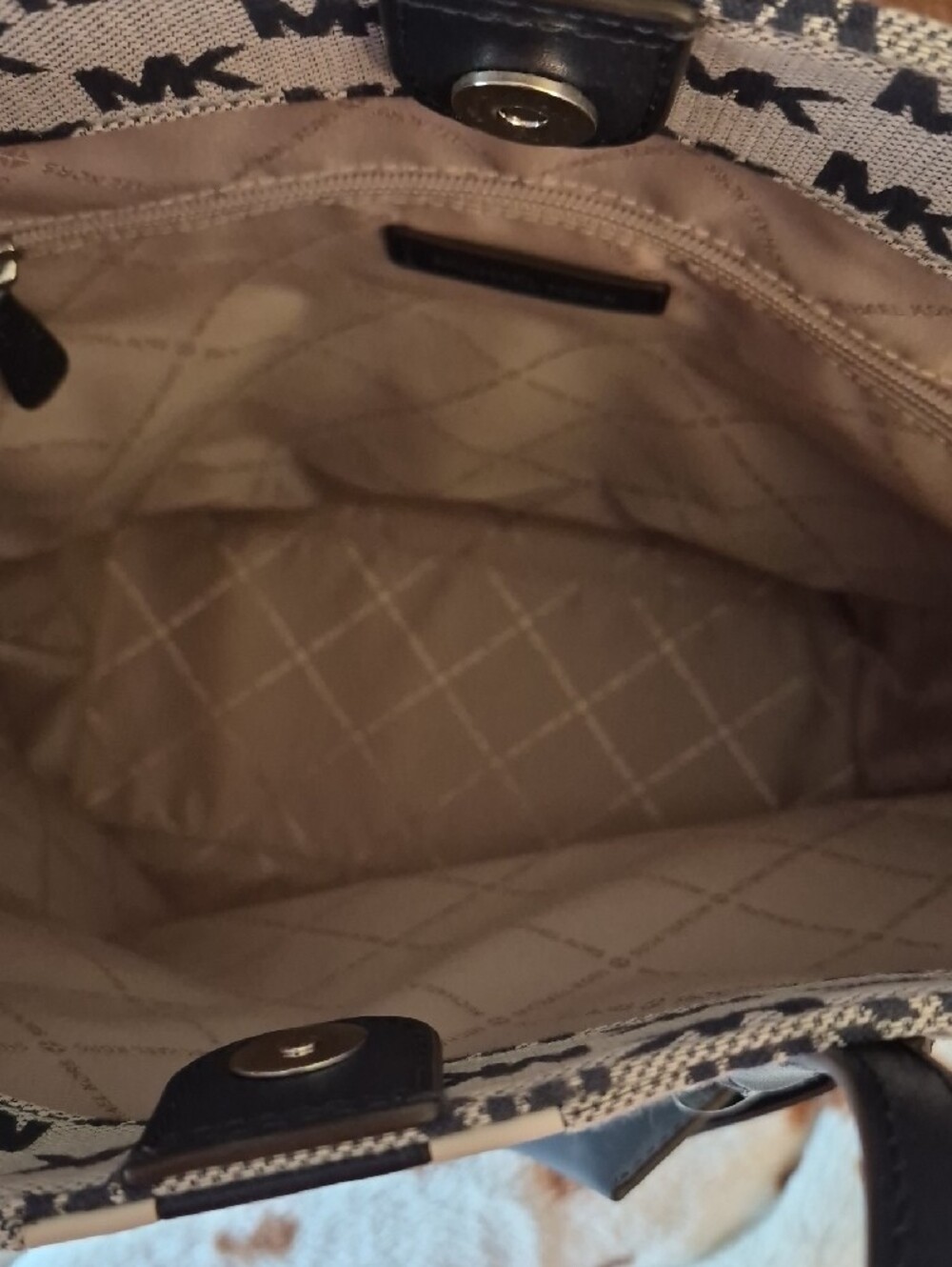 Michael Kors Vincent Navy and White Logo Stripe Tote - Picture 5 of 7